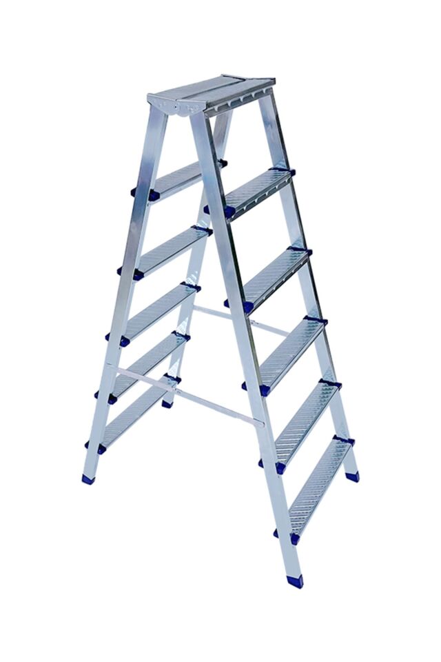 Saraylı 6+6 Çift Çıkışlı Metal Merdiven 1206